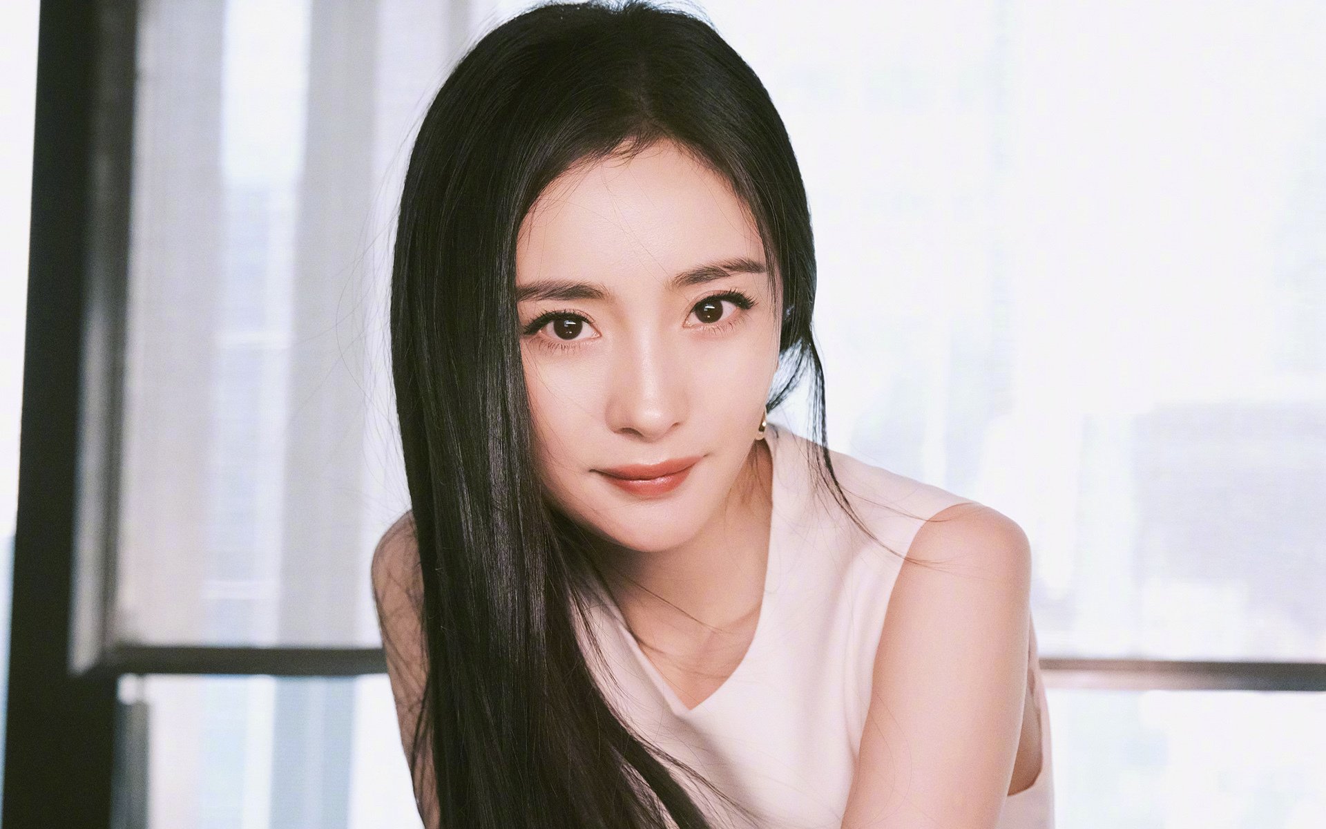 开云网站-_莎拉波娃红土封王，法国公开赛再现昔日风采_，莎拉波娃2012法网