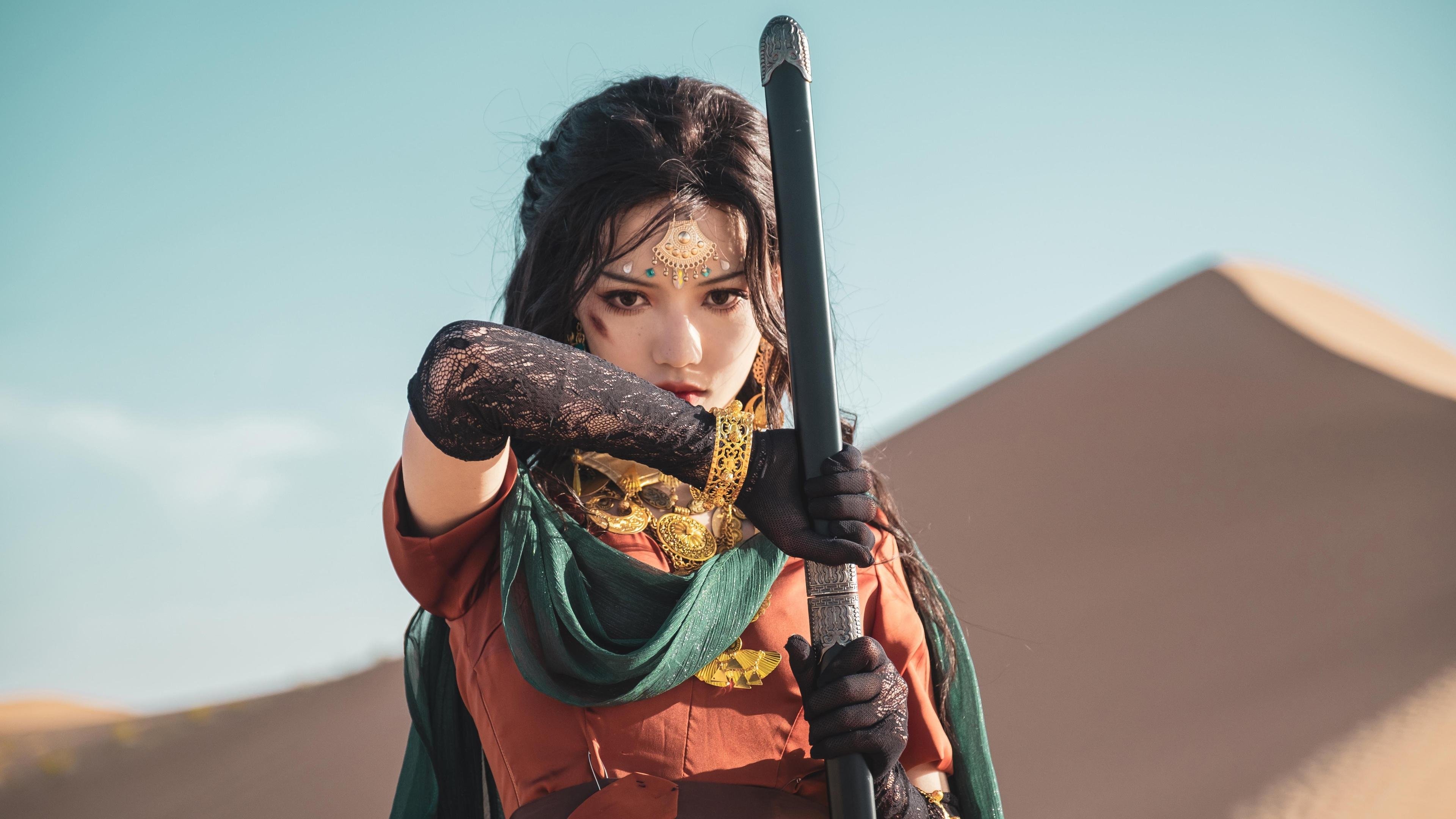 卓尔擦肩降级深陷泥潭,努力逃脱保级险境,卓尔到底是做什么的_