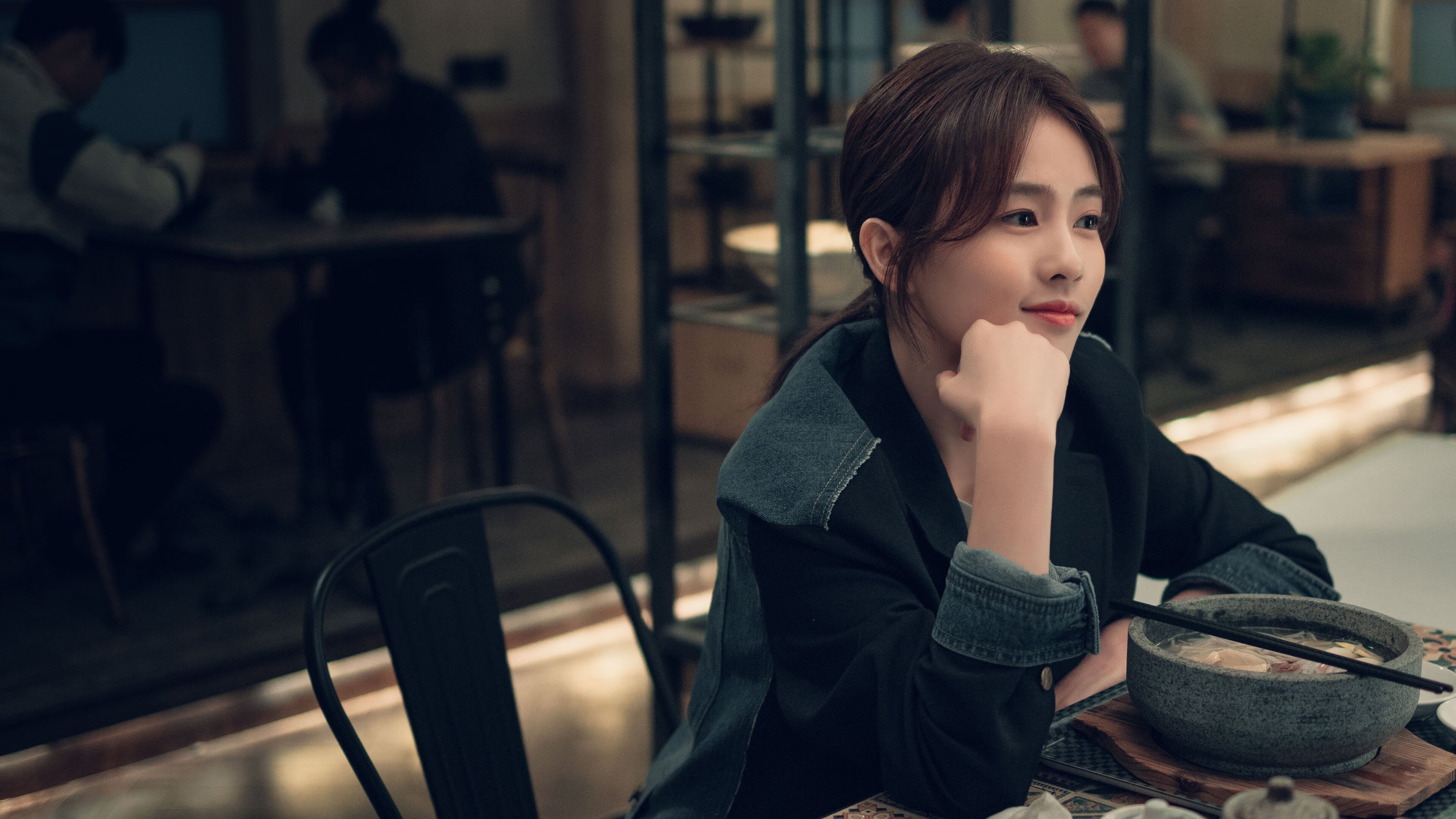 哥伦比亚淘汰乌拉圭,欧洲杯小组赛惊险展开